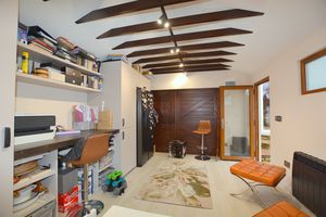 Photo 7- click for photo gallery